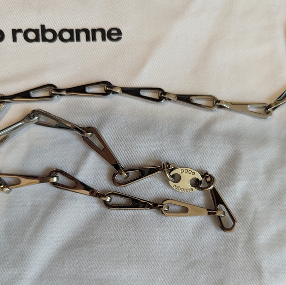 🌟Paco Rabanne Burgandy Chain Bag - Picture 12 of 14